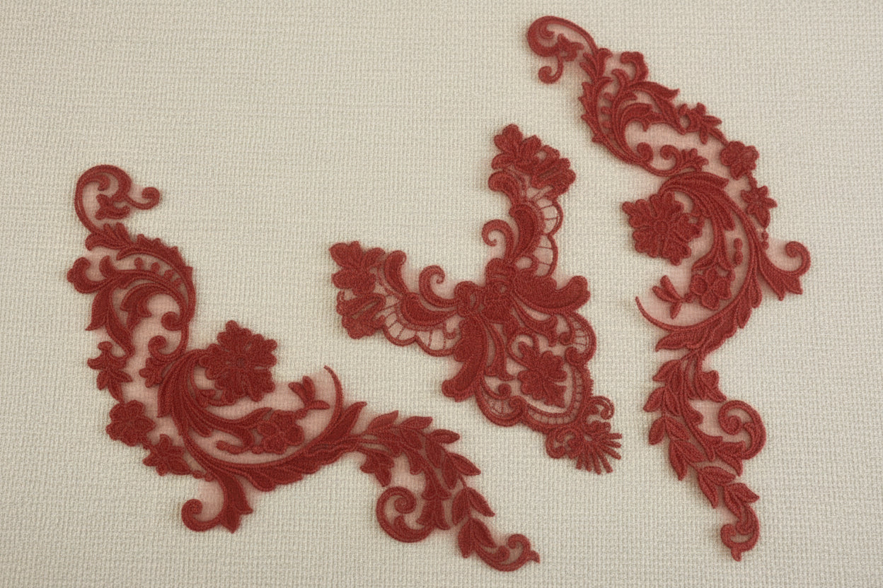 Appliques Brodées – Kit de 3 Pièces | Dentelle & Polyester